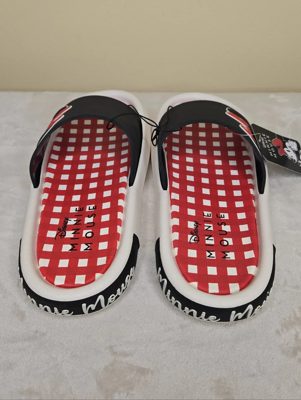 Ground Up Minnie Mouse Slide Sandals Size 9